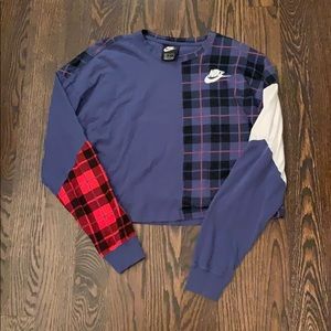 Nike Long Sleeve Cropped Tee